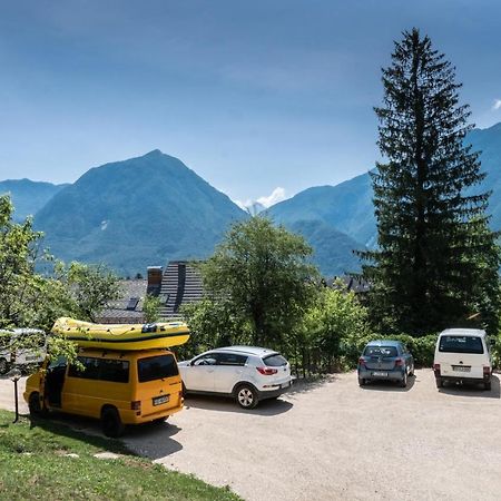 Appartement House Hiperbola & Outdoor Activities à Bovec Extérieur photo
