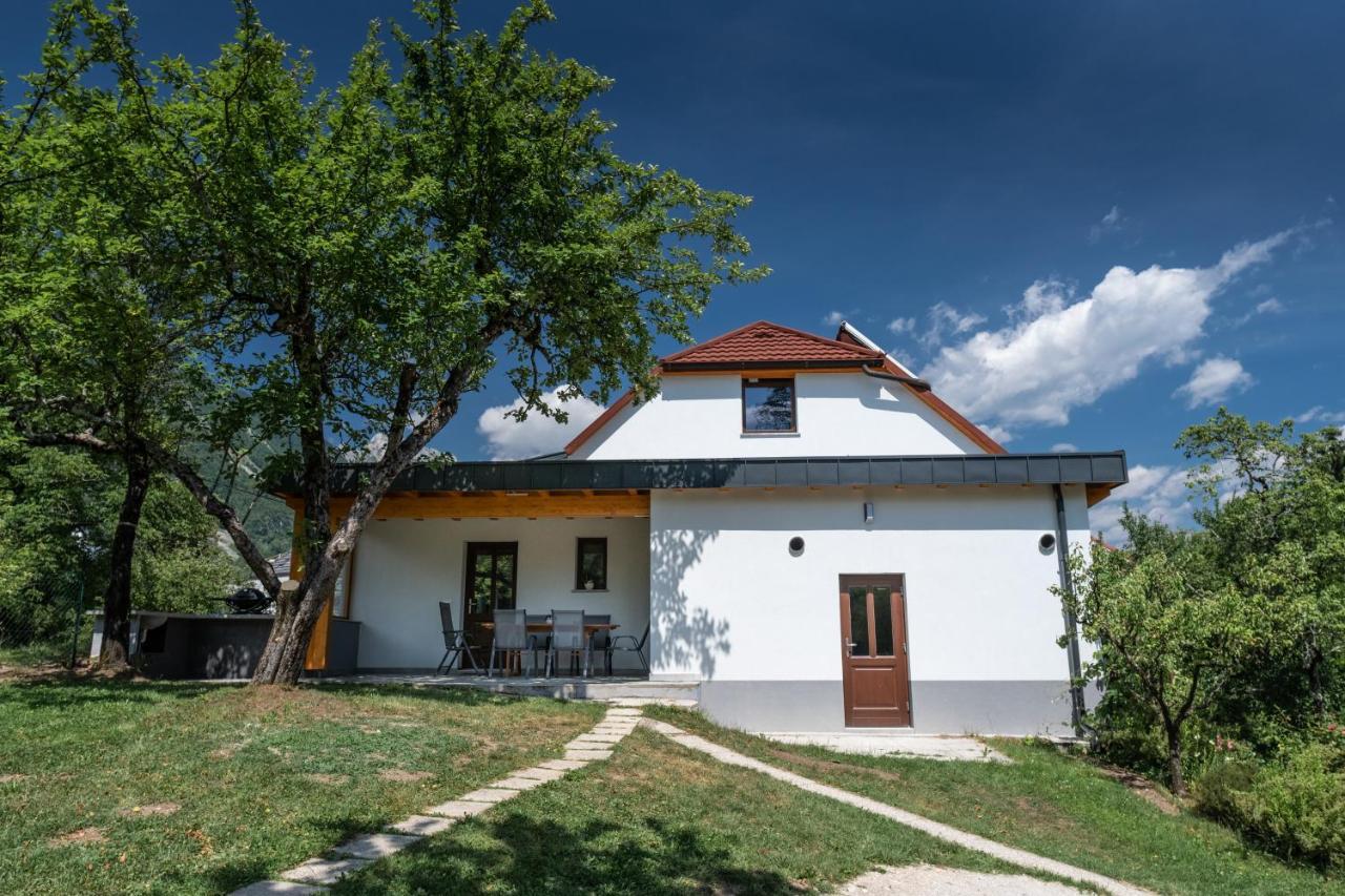 Appartement House Hiperbola & Outdoor Activities à Bovec Extérieur photo
