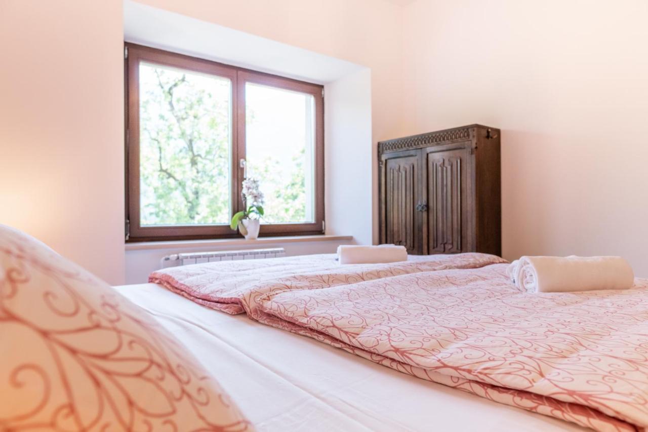 Appartement House Hiperbola & Outdoor Activities à Bovec Extérieur photo