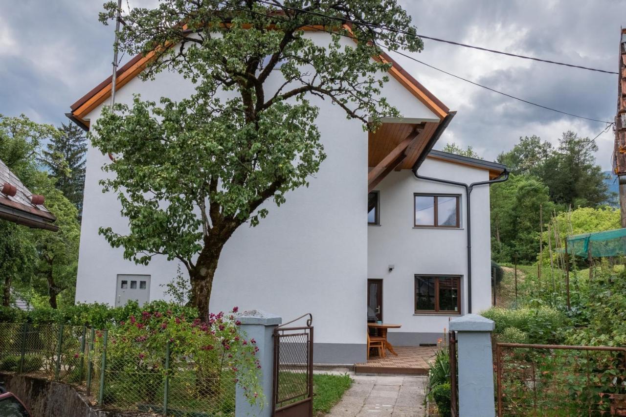 Appartement House Hiperbola & Outdoor Activities à Bovec Extérieur photo