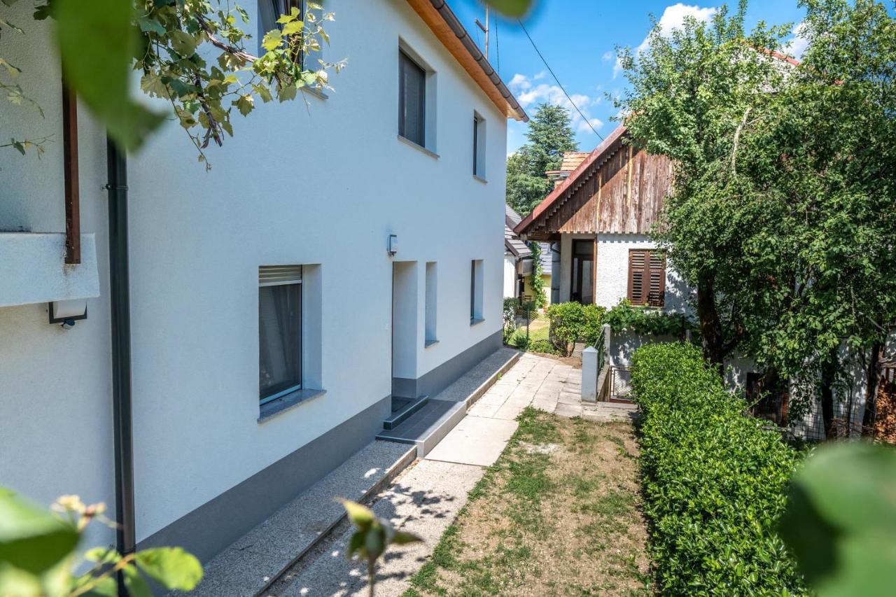Appartement House Hiperbola & Outdoor Activities à Bovec Extérieur photo