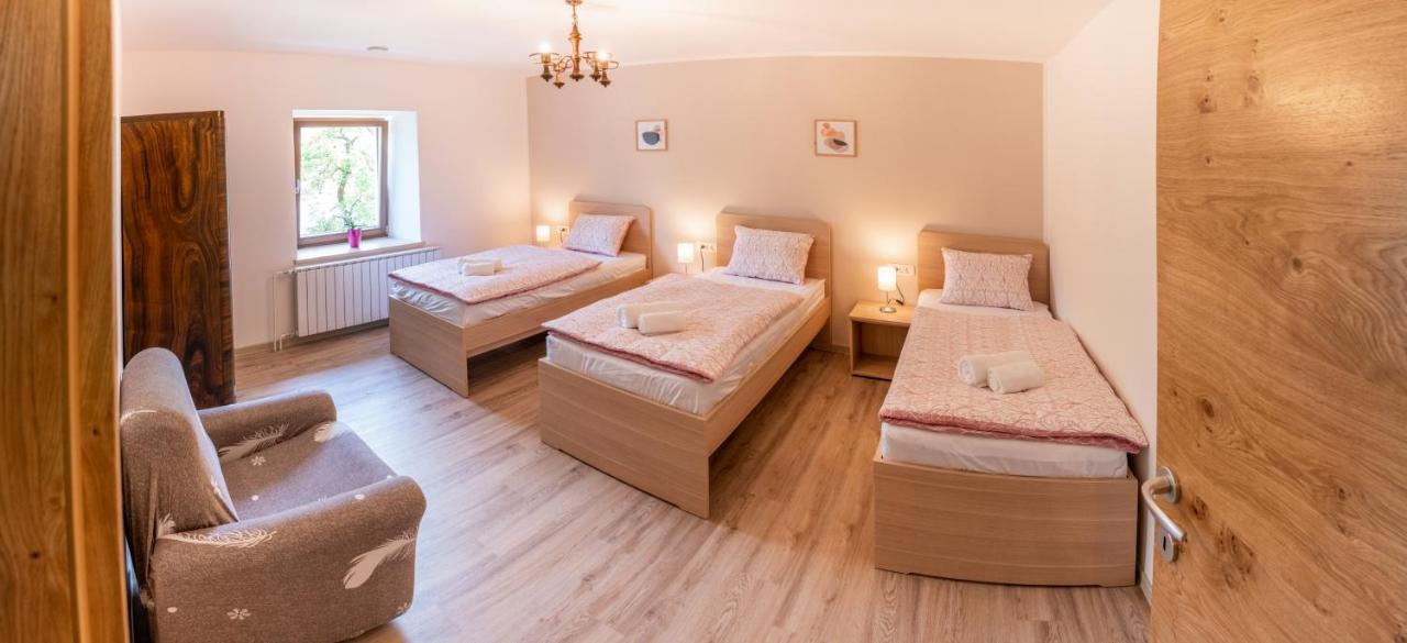 Appartement House Hiperbola & Outdoor Activities à Bovec Extérieur photo