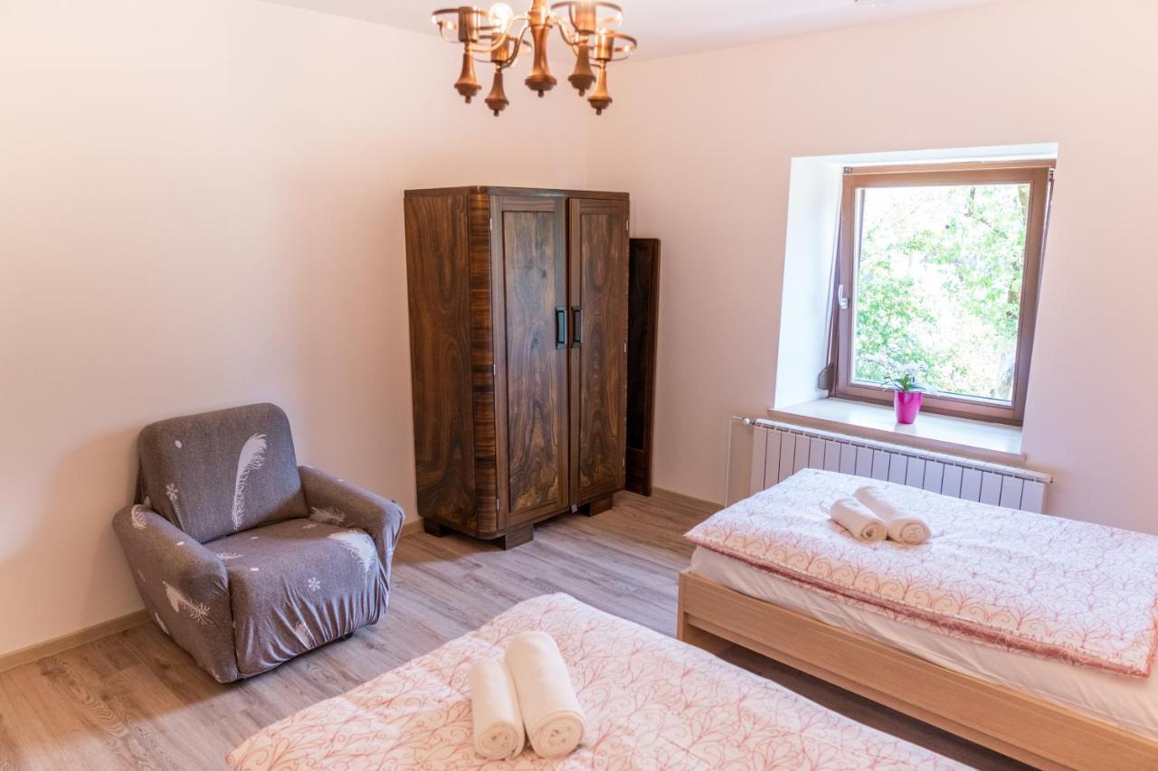 Appartement House Hiperbola & Outdoor Activities à Bovec Extérieur photo