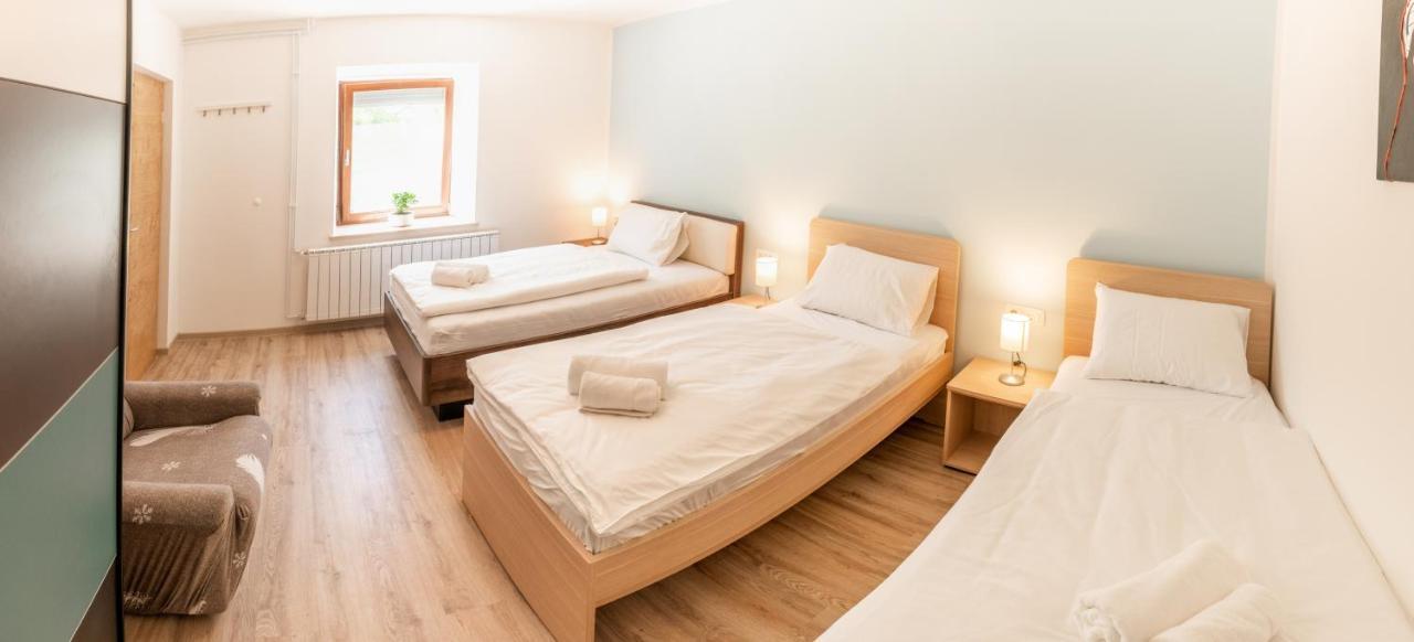 Appartement House Hiperbola & Outdoor Activities à Bovec Extérieur photo