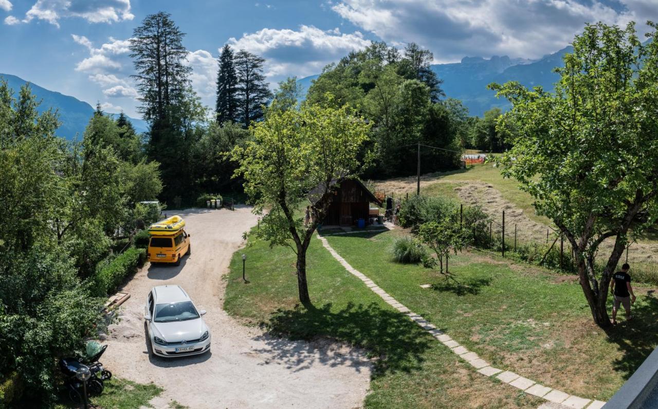 Appartement House Hiperbola & Outdoor Activities à Bovec Extérieur photo